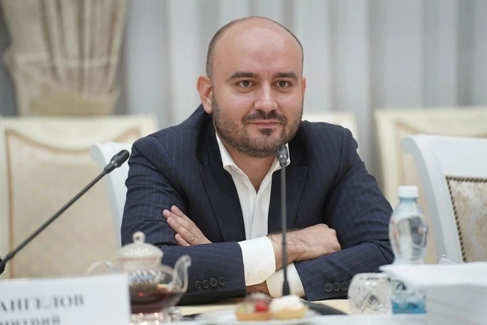 Глава региона пожелал работникам пассажирского транспорта крепкого здоровья, семейного счастья и водительской удачи