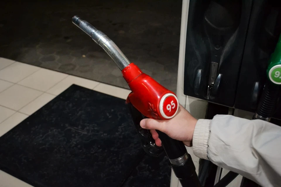 Минэнерго спрогнозировало стабилизацию оптовых цен на топливо осенью