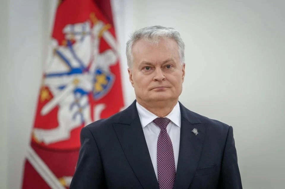 Науседа призвал закрыть границу с Белоруссией и остановить транзит в Калининград