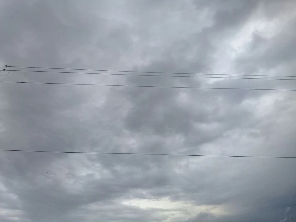 В этот период метеозависимым людям советуют быть более осторожными и иметь под руками обезболивающие средства.