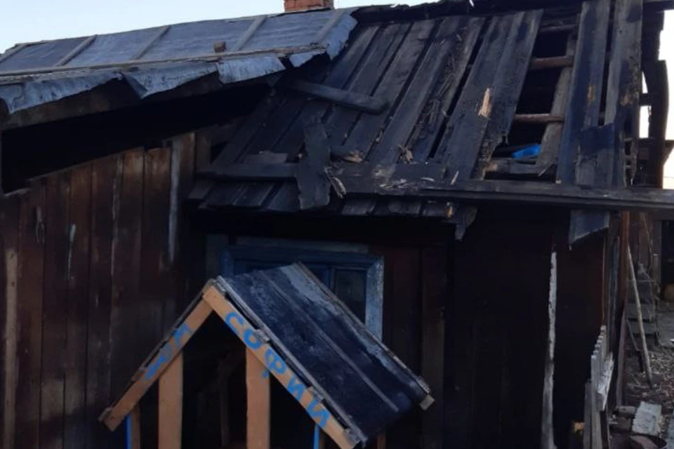 В Куйтуне из-за игры с бенгальскими огнями загорелась летняя кухня