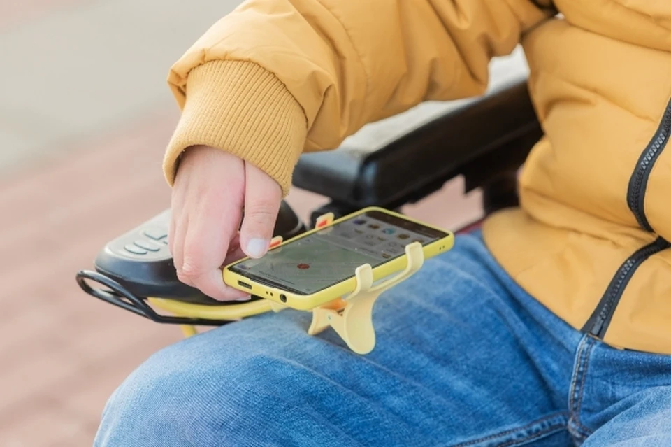 С октября прошлого года подросток не может получить инвалидную коляску,