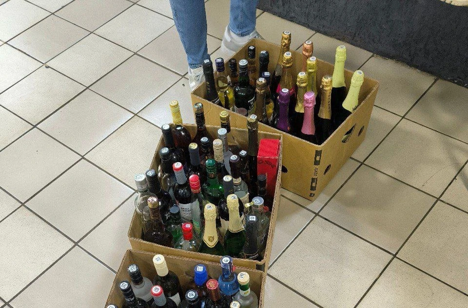 Власти Калужской области усиливают борьбу с нелегальной продажей алкоголя.