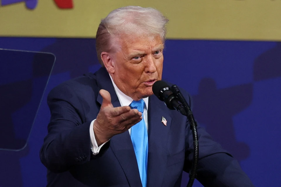 Трамп заявил, что экономика США растет в три-четыре раза быстрее прогнозов