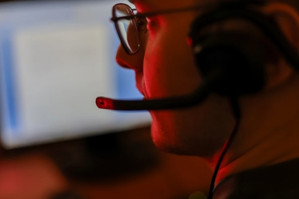 Жительница Ухты лишилась своих сбережений.