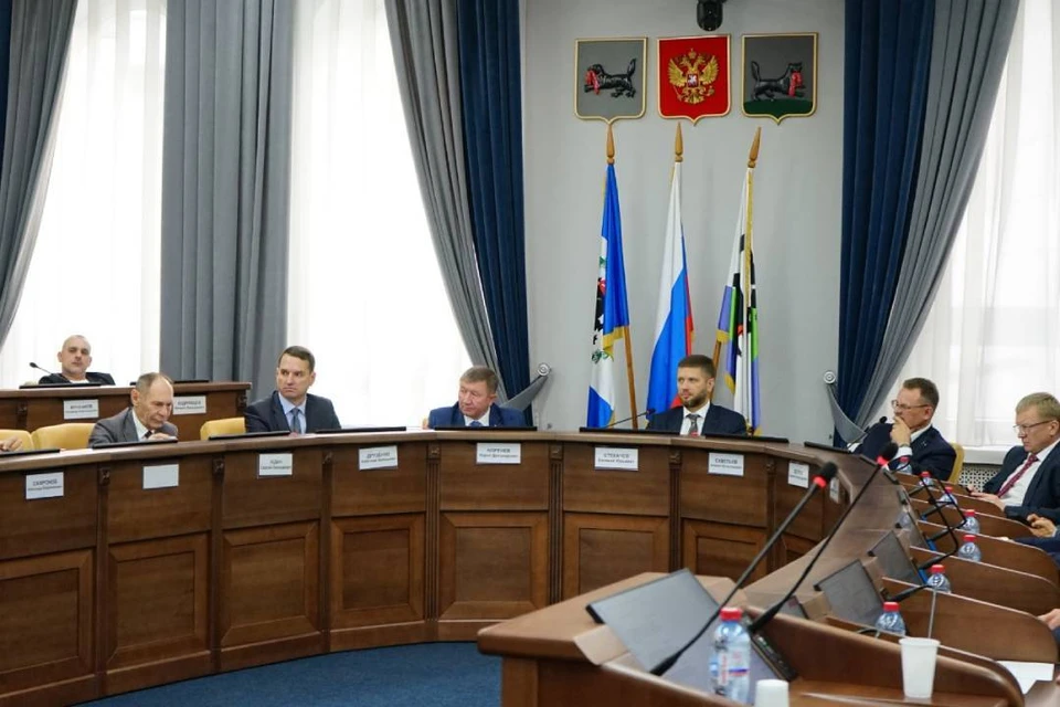 В ходе обсуждения были отмечены самые разные аспекта такого изменения в школьном расписании.