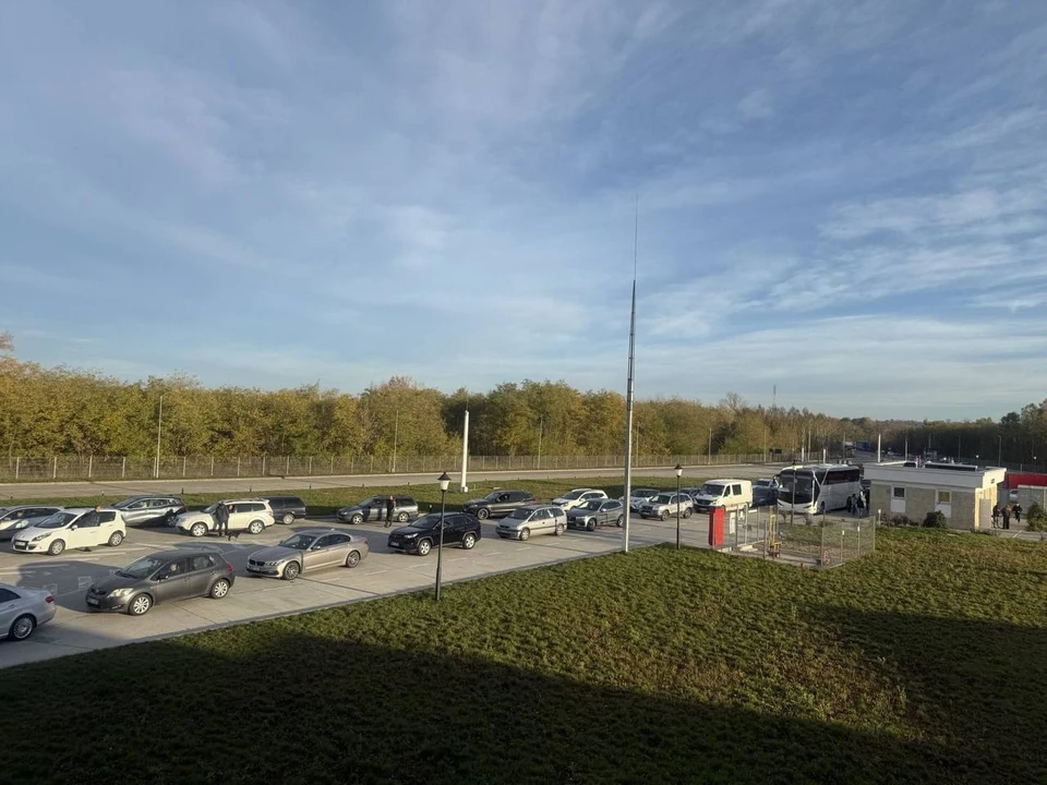 КПП Скулень - очереди на выезде из Молдовы. Фото: Пограничная полиция РМ