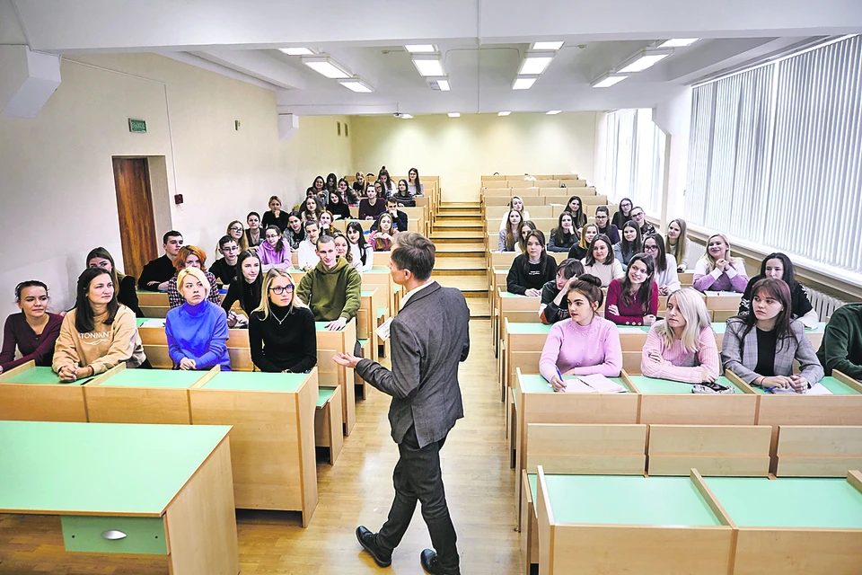 Лекции пройдут в очном формате.