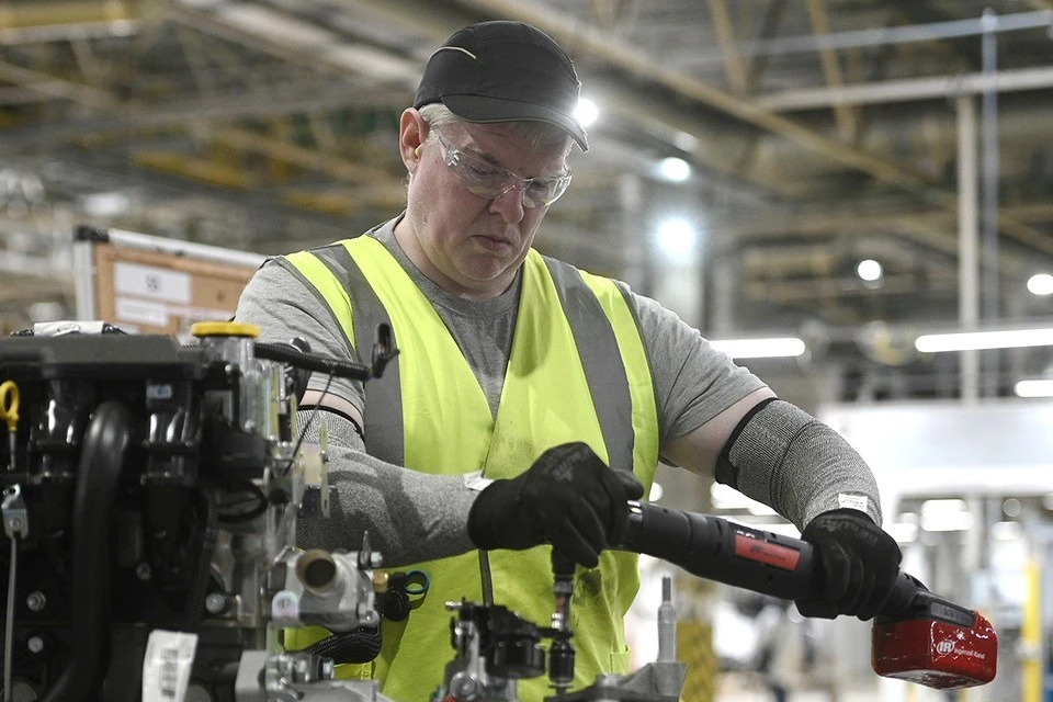 Депутат Нилов рассказал о двухдневной рабочей неделе в конце года