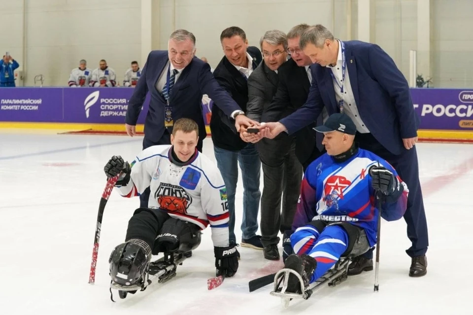 В Самаре стартовал чемпионат по следж-хоккею. Фото: Ирина Быкова