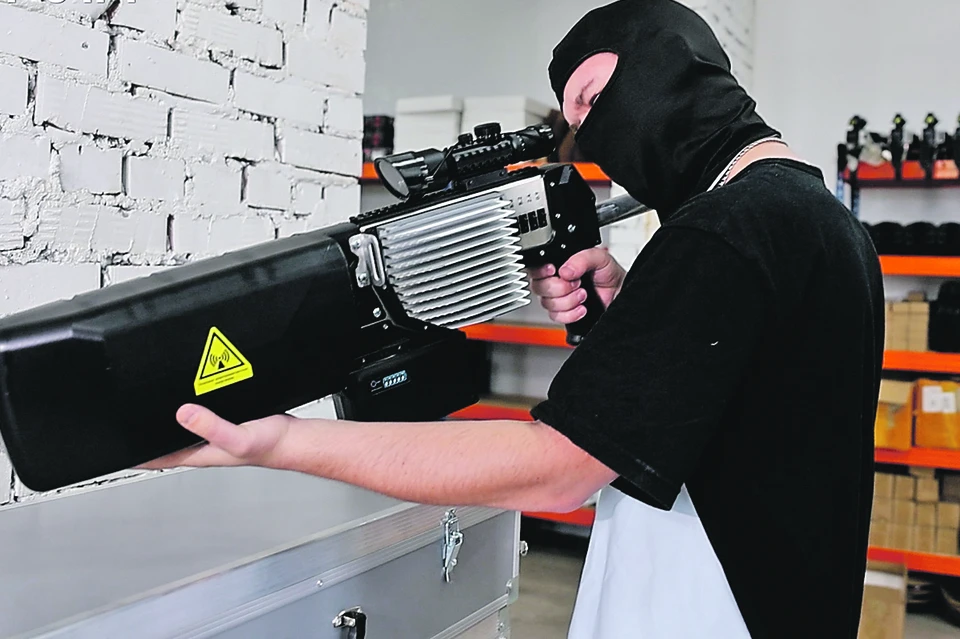 Противодроновые ружья от питерских умельцев помогают противостоять БПЛА противника.