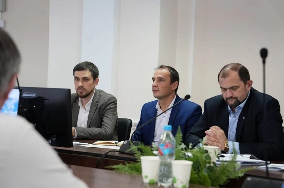 В КИПУ им. Февзи Якубова организовали круглый стол с участием представитиелей предприятий региона. Фото: пресс-служба вуза