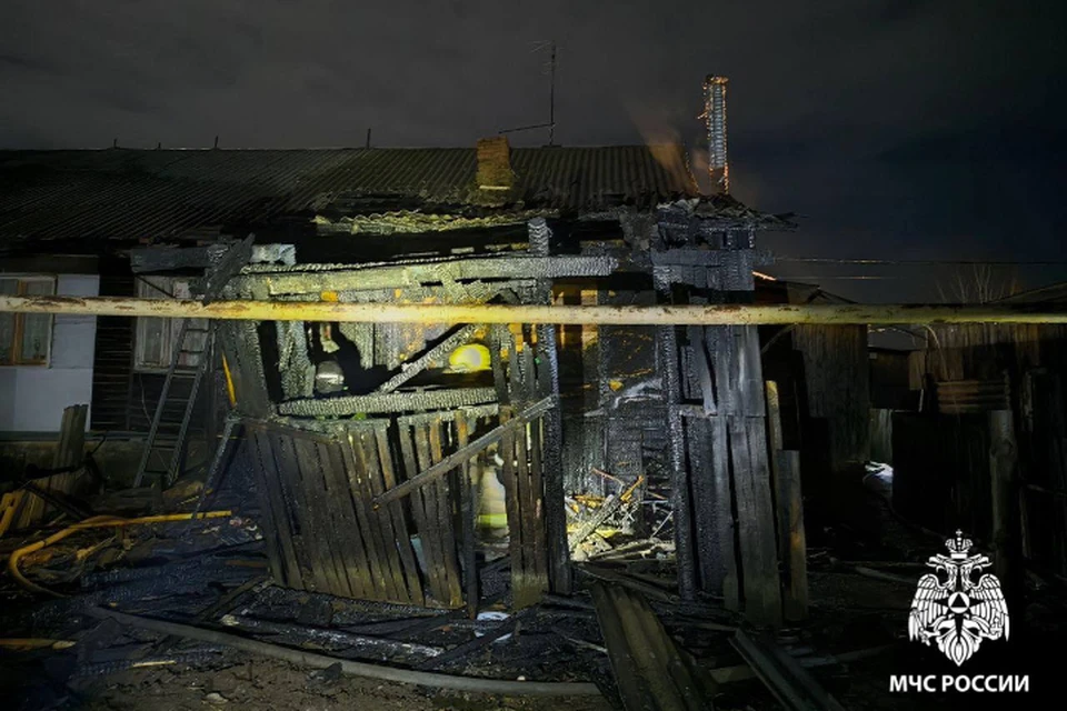 Бдительный сосед спас семью от пожара до приезда спасателей. Фото: МЧС Удмуртии