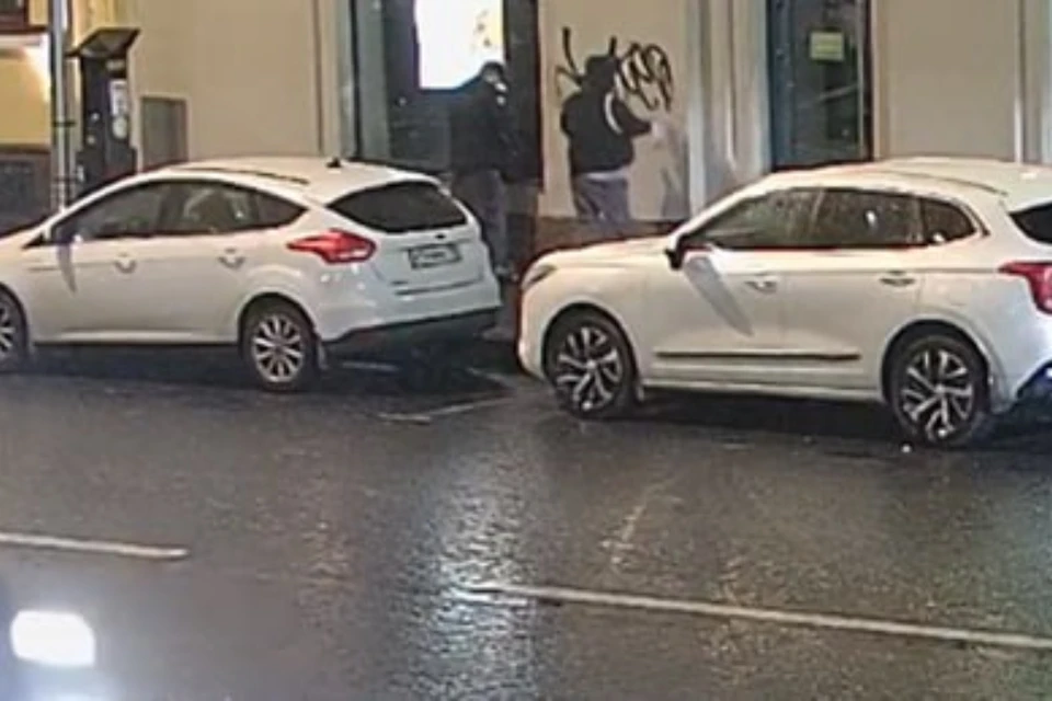 Граффити заметили в ходе месячника по благоустройству. Фото: ГАТИ