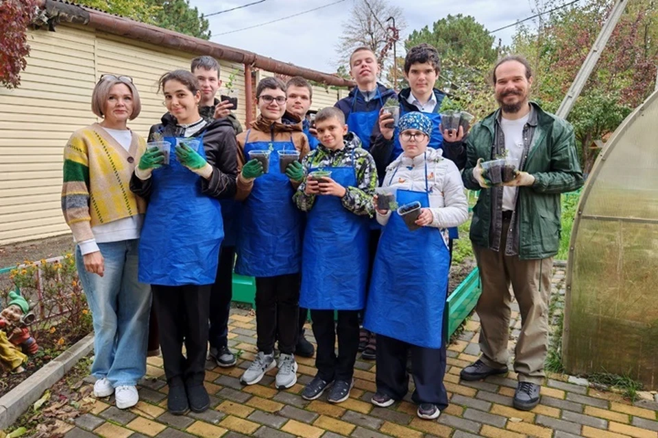 Фото от команды проекта «Не один в городе»