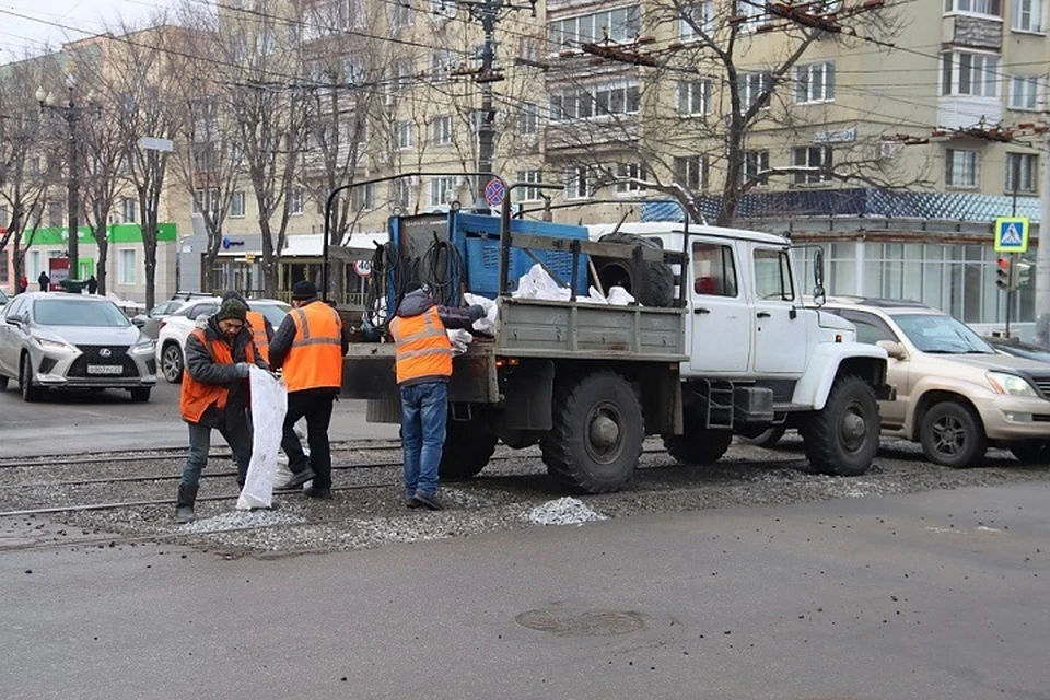 Речь идет о переезде на перекрестке улиц Муравьева-Амурского и Шеронова