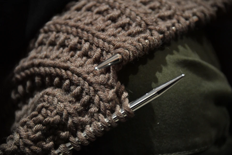 Садоводство и вязание могут отвлечь от переедания