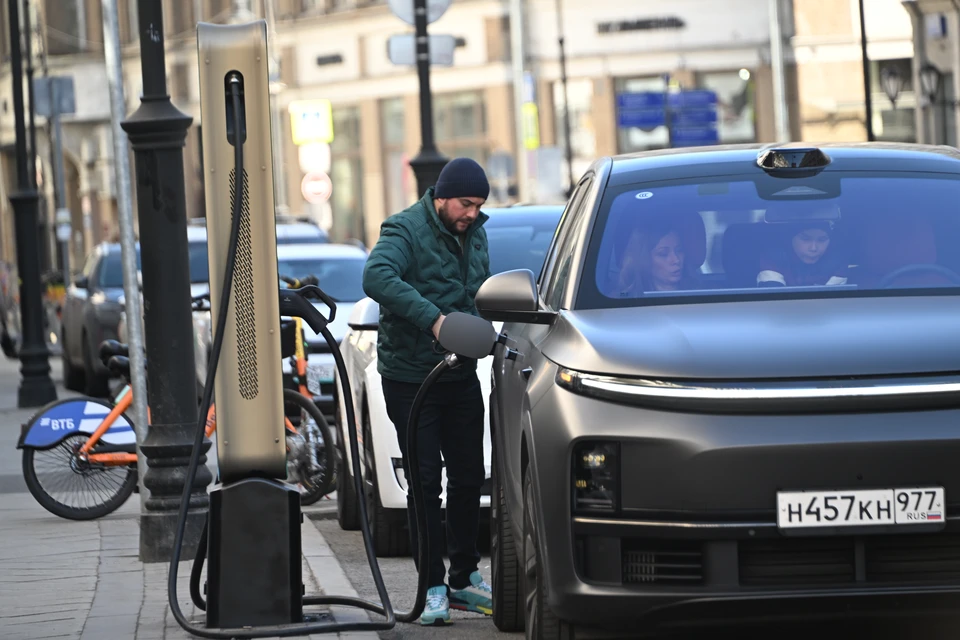 На начало 2025 года в РТ насчитывалось около 250 зарядных станций.