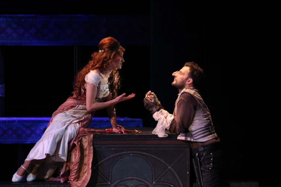 Спектакль «Сирано де Бержерак». Фото: ДРАМТ