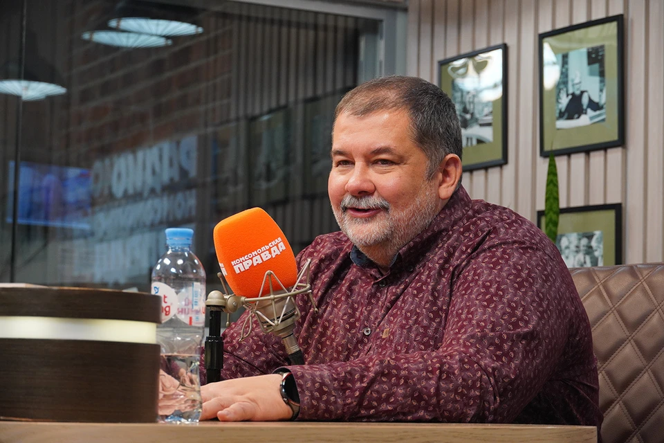 Писатель-фантаст Сергей Лукьяненко