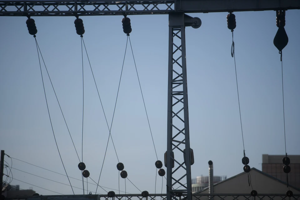 Часть Михайловска осталась без света из-за оборвавшего провода большегруза