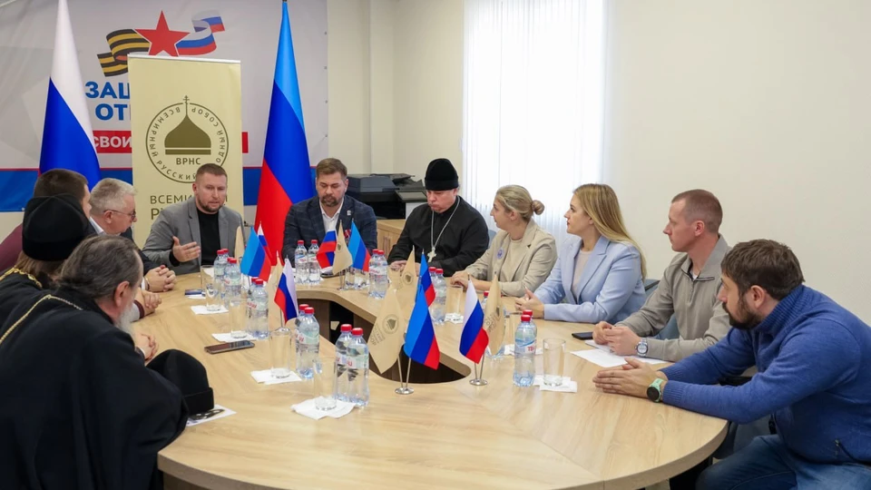 Руководителем приемной стал Алексей Кайгородов. ФОТО: НС ЛНР