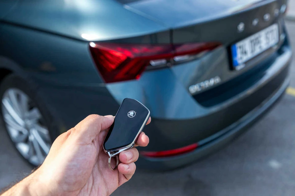 Будут ли таксисты менять авто в связи с законом. emithamkaramuk / Shutterstock.com / Fotodom