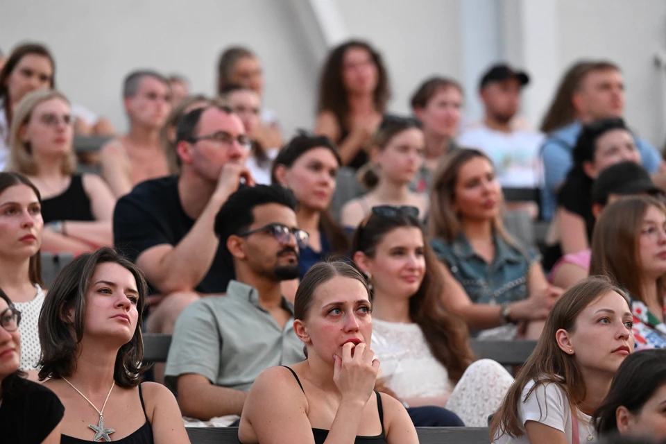 В Донецке торжественно открыли День якутского кино