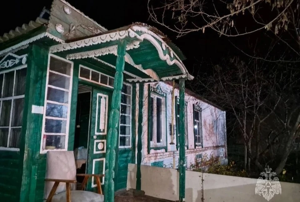 Под Ростовом двухлетний ребенок погиб в пожаре, пока отец ушел в магазин. Фото: МЧС по РО