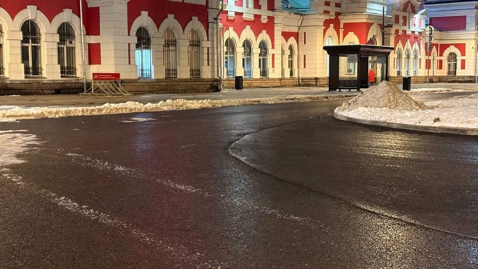 Новый асфальт вместо новой плитки.