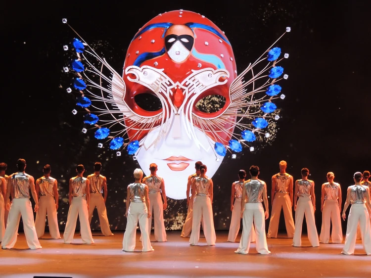 В следующем году «Золотую Маску» будут вручать по новым правилам в Омске