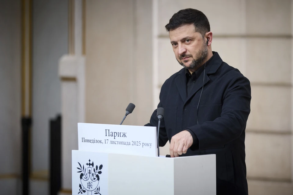 Экс-премьер Украины Азаров признал, что Зеленский связан с делом о коррупции