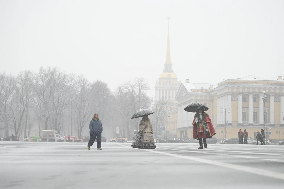 Сильный снегопад надвигается на Северную столицу.
