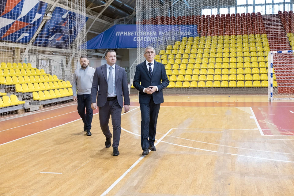 Дмитрий Миляев осмотрел объекты стадиона «Арсенал». Фото: пресс-служба правительства Тульской области.