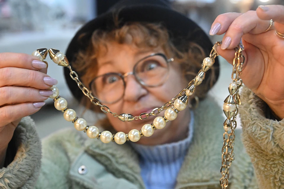 Золотой артефакт с вензелем патриарха ставропольцы продают за 16 млн рублей