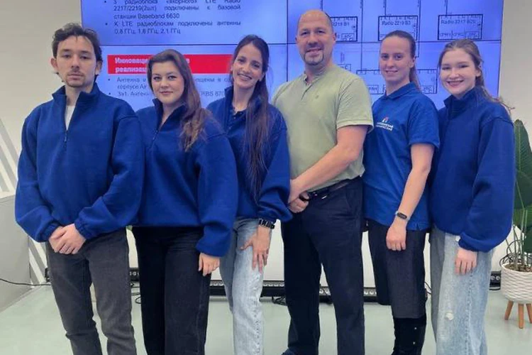 «Срочно! На борту есть врачи?»: как студенты-медики из Владивостока спасли три жизни за один рейс