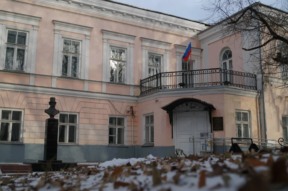 В Ульяновске продолжается ремонт литературного музея «Дом Языковых». Фото: группа ВК музея