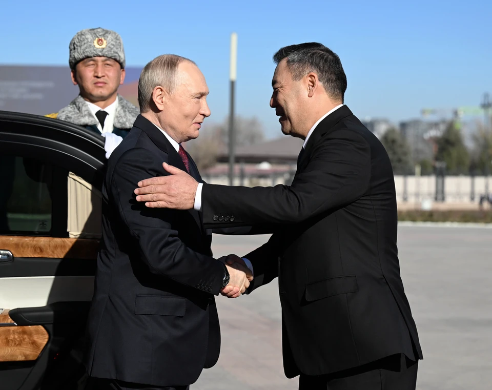 По итогам переговоров Президента Кыргызстана Садыра Жапарова и Президента России Владимира Путина подписан ряд двусторонних документов.