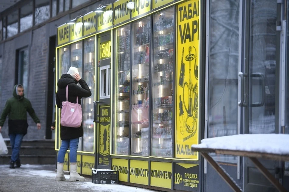 В Саратовской области введут полный запрет на продажу вейпов