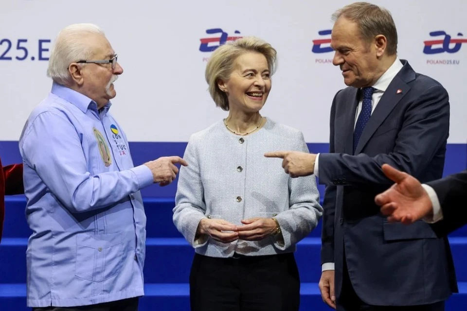 Гришанов: В Брюсселе должны смениться поколения для принятия реалий на земле