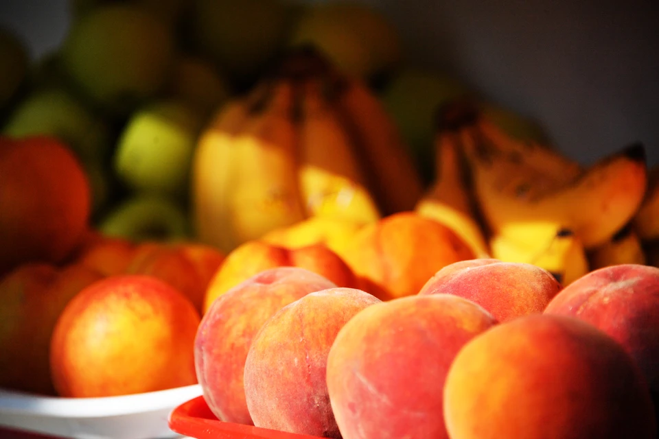 Косточка от персика в кишечнике пожилой липчанки едва не привела к летальному исходу.