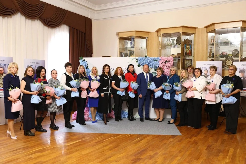 Работа по взаимодействию с участниками СВО и их семьями обсудили с матерями бойцов. Фото: администрация Ростова