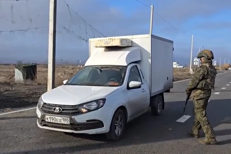 Инспекторы военной полиции выполняют задачи по обеспечению безопасности освобожденных территорий