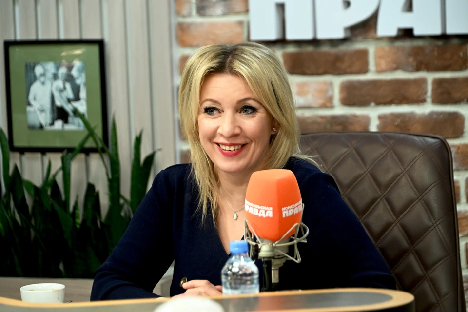 Захарова объяснила, как появился неожиданный трек с Птахой