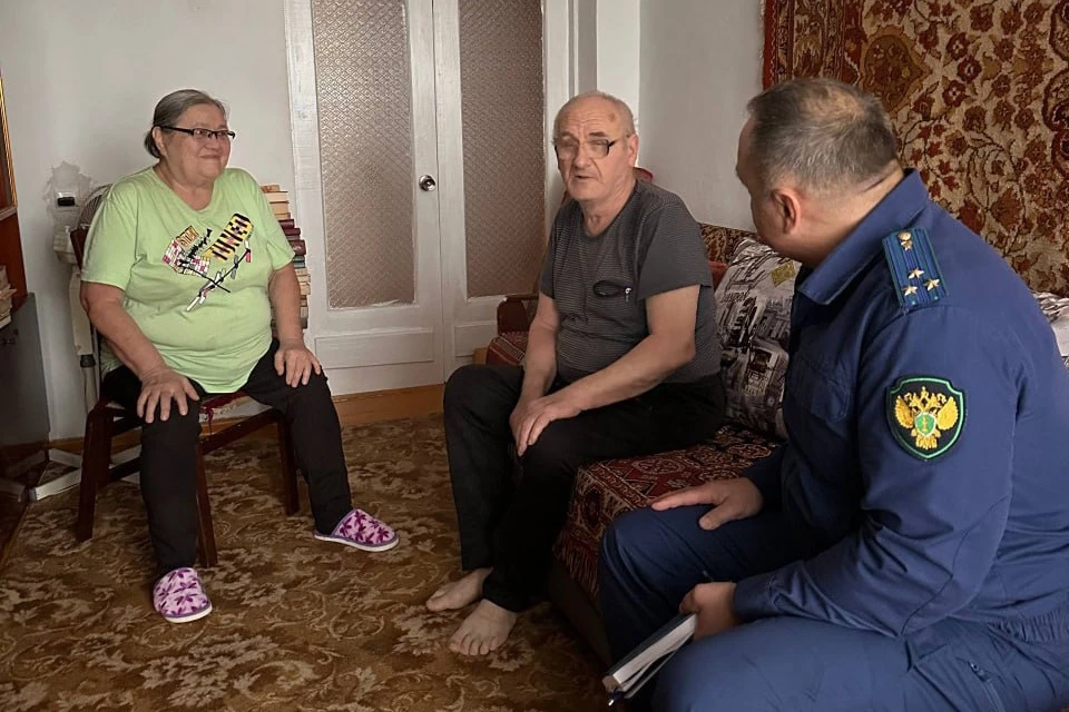 В Каланчакском округе прошел выездной прием прокуратуры Фото: прокуратура ХО