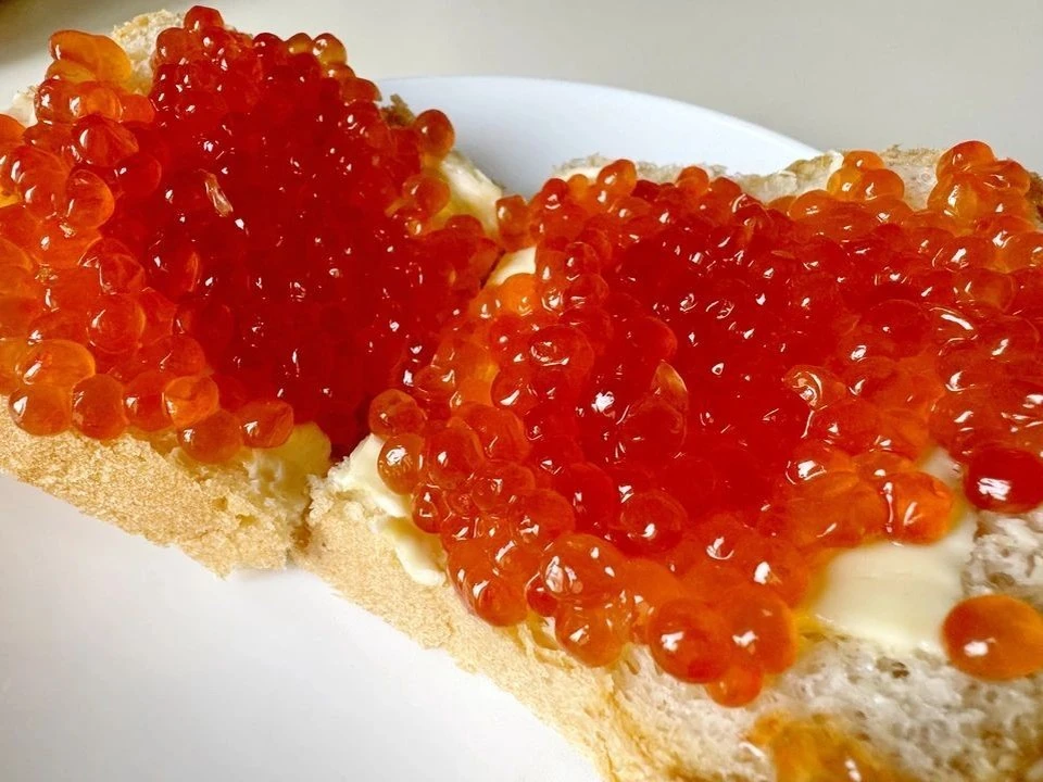 В России продажи красной икры упали на 45% за девять месяцев 2025 года