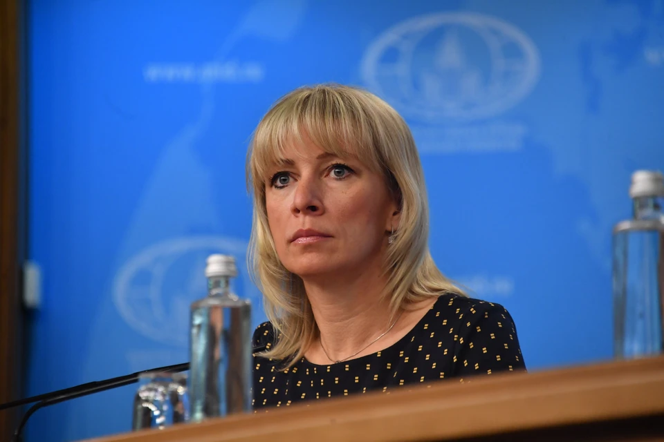 Захарова назвала унижением возведение памятника Мазепе в Киево-Печерской лавре