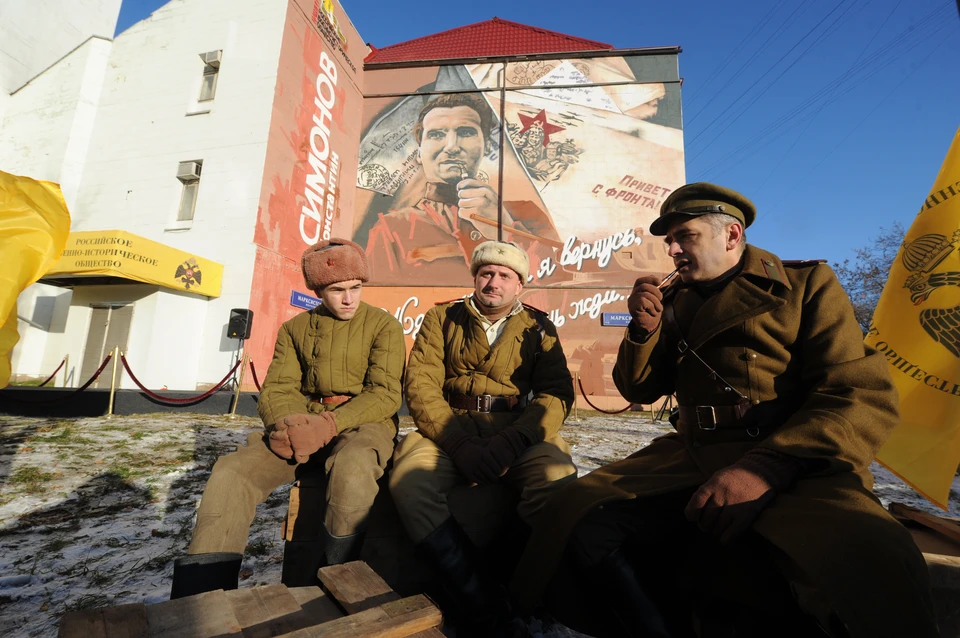 Буйничское поле под Могилевом до конца жизни было важнейшей локацией для Симонова.