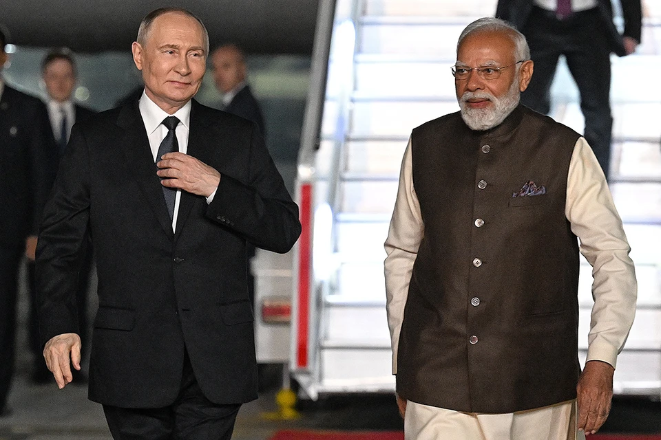 Нарендра Моди лично встретил президента России