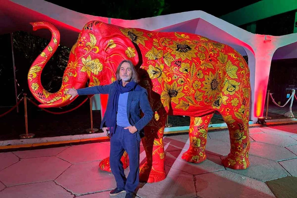 В Индии запланированы две выставки Никаса Сафронова. Фото: предоставлено Никасом Сафроновым